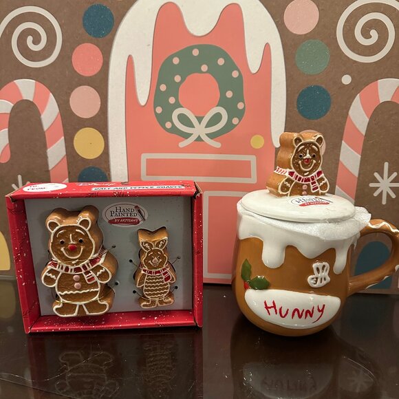 NEW Winnie The Pooh Hunny Gingerbread Mug w/Lid Salt Pepper Shaker Set U CHOOSE - Picture 1 of 9